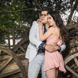 Meet your Posher, Leslie